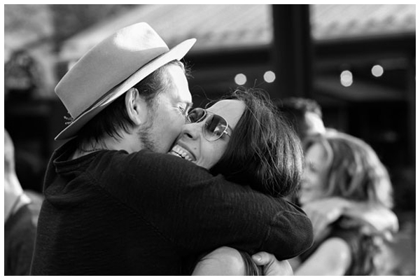couple hugging